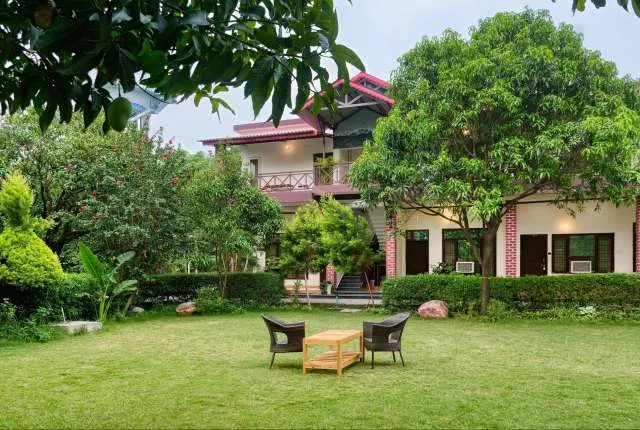 Karan’s Corbett Motel.